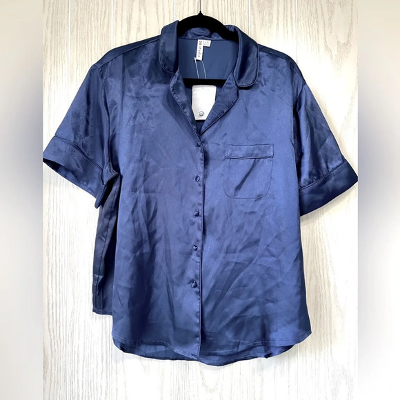 Davids Bridal Sleepwear by DB Studios Silk like soft PJ TOP only Size large NWT - Picture 1 of 4